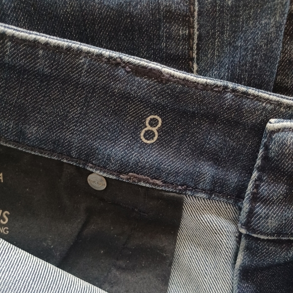 FREE w/$30 Purchase; Ann Taylor Dark Wash "Modern Fit" Slim Jeans, Size 8 - Picture 8 of 8